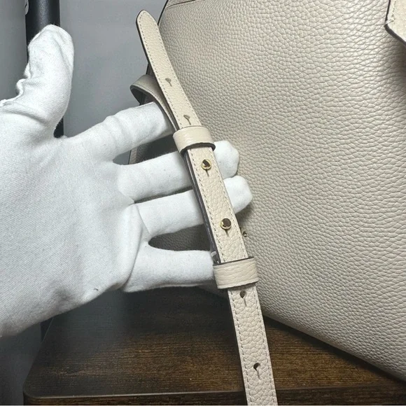 15. NWT kate spade new york Medium Knott Leather Crossbody Tote - Picture 6 of 13